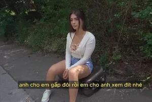 Em đồng nghiệp có vẻ ngoan nhưng khi say xỉn lại trở nên dâm như vậy
