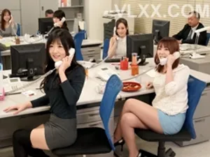 Bị gã thầy giáo biến thái xe đầu ti làm lồn rỉ nước